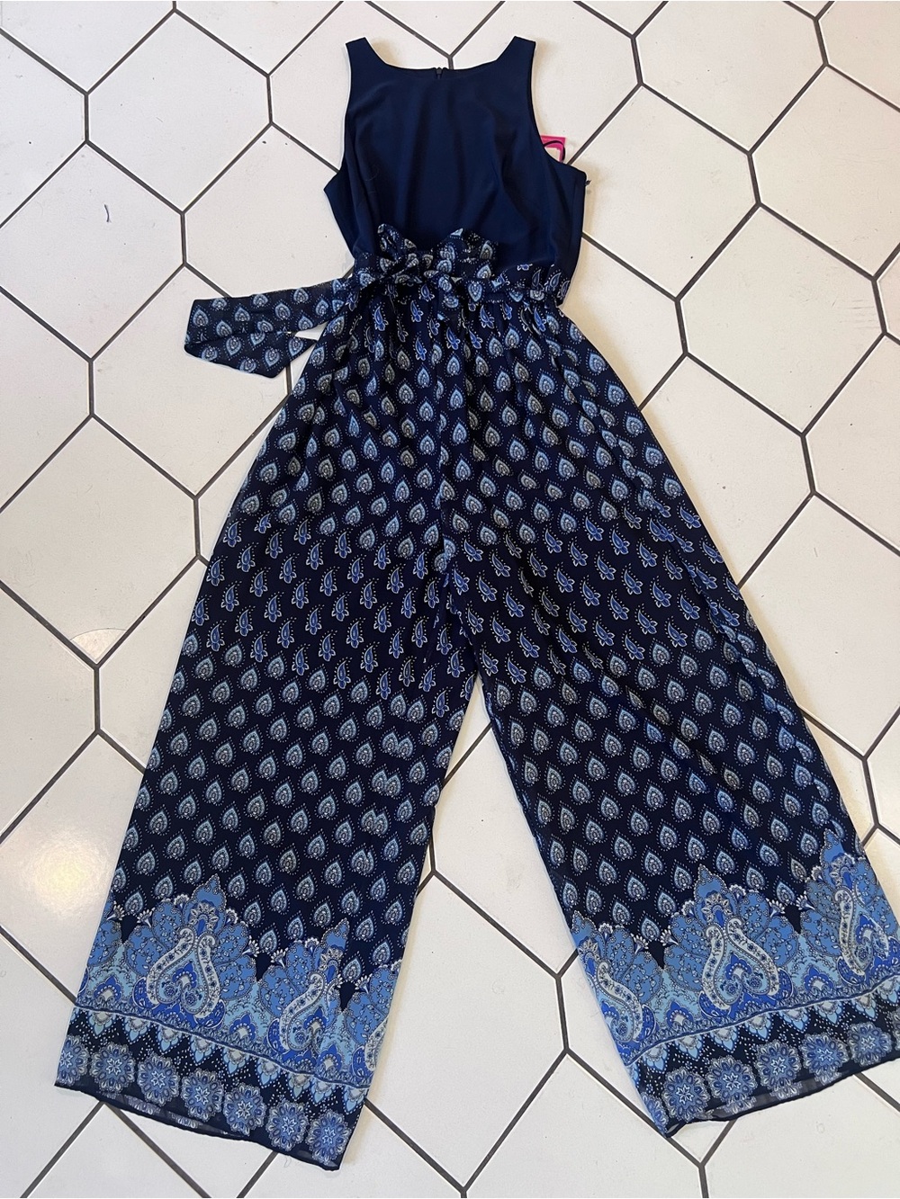 Vince Camino NWT Navy Paisley Print Wide-Leg Jumpsuit size 12 Tags attached Boho